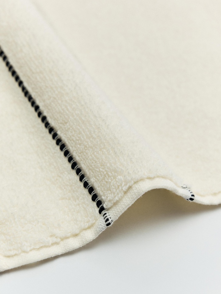 полотенце для лица от бренда sela вид слева