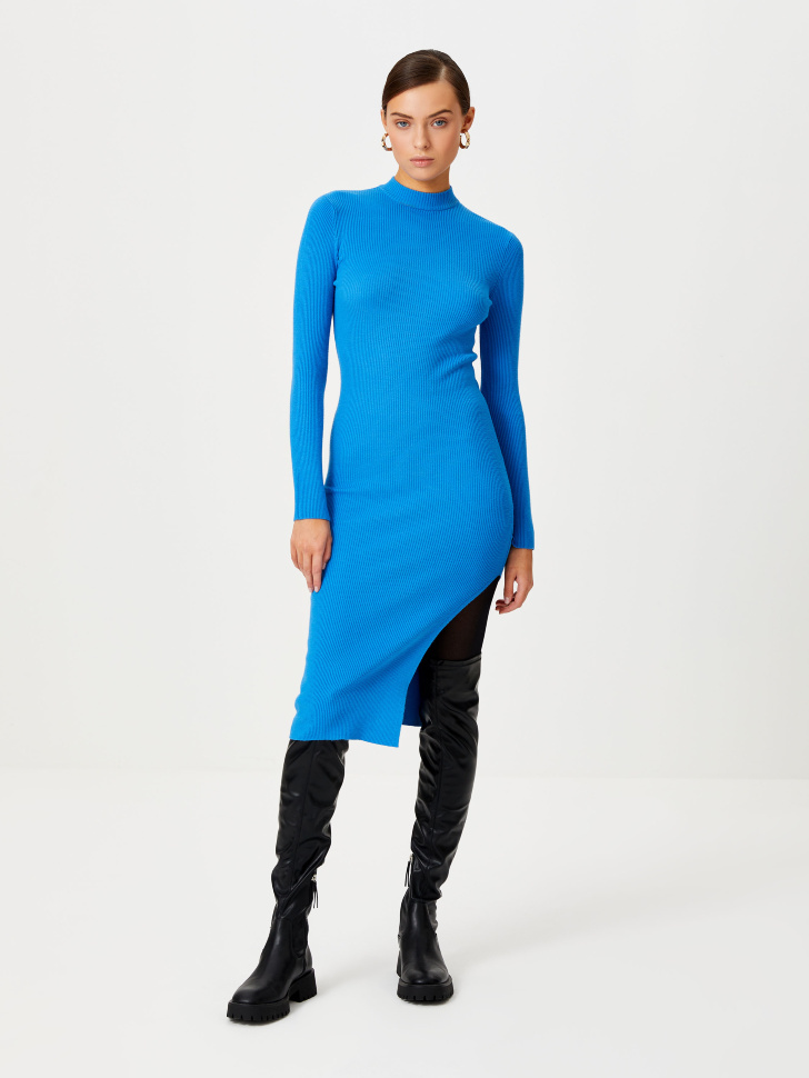 Вязаное платье миди (голубой, S)