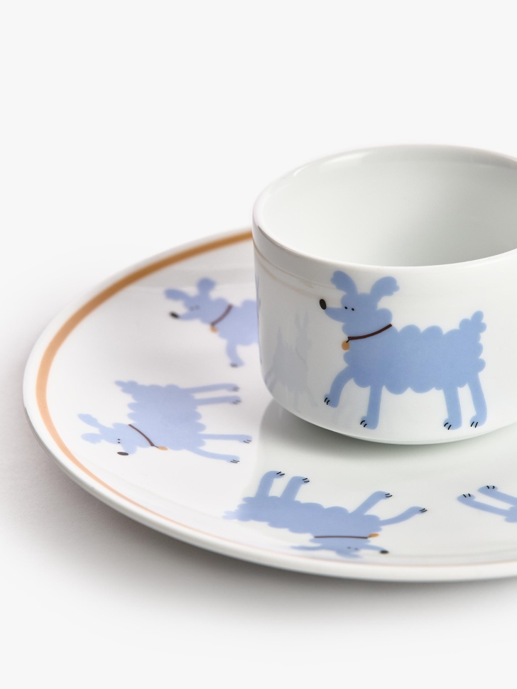 детская десертная тарелка из фарфора с рисунком от бренда sela вид слева