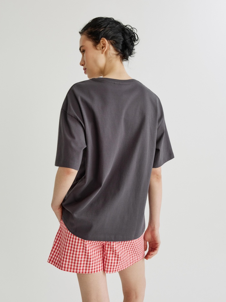 футболка для дома оверсайз с принтом hello kitty по цене 1599 руб вид справа