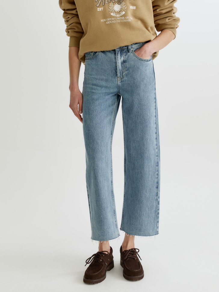 укороченные джинсы straight от бренда sela вид слева