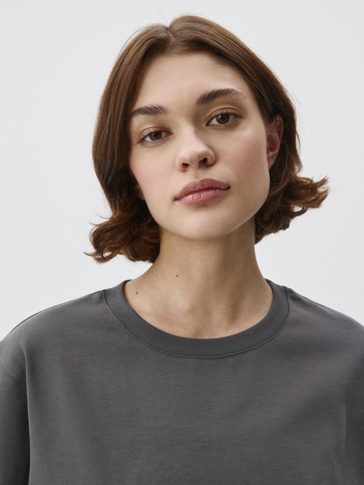 Базовая футболка OVERSIZE FIT. Фото №4
