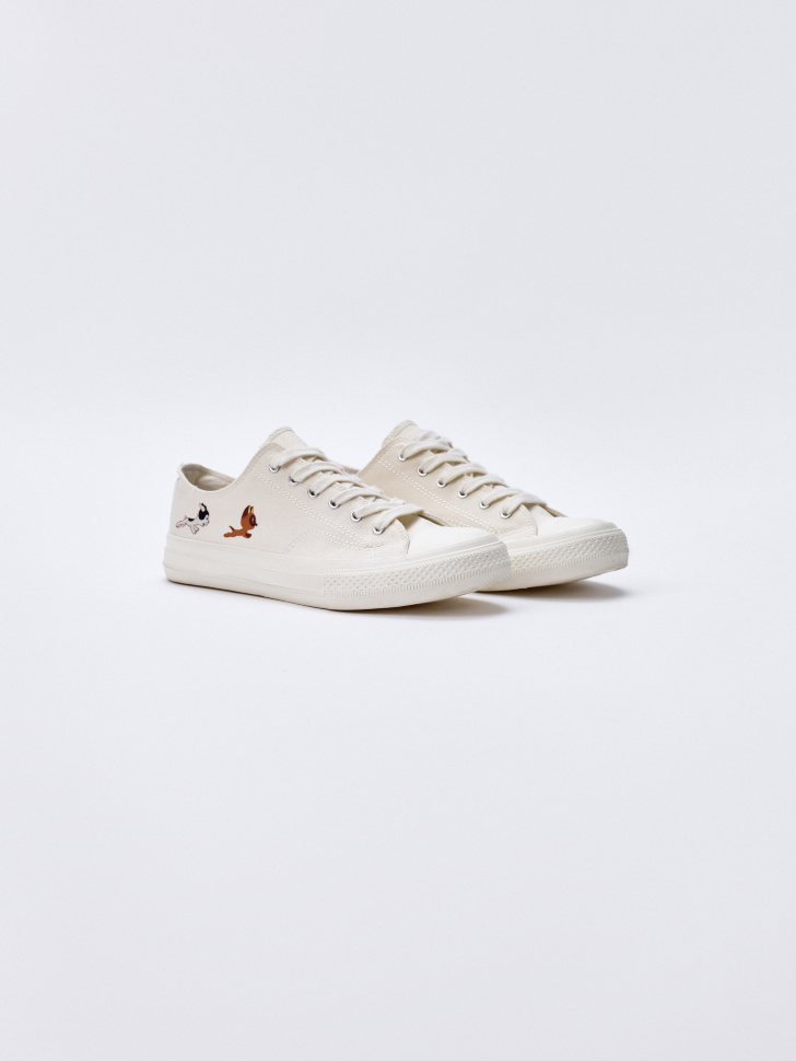 кеды из коллекции  x союзмультфильм по цене 3599 руб вид справа