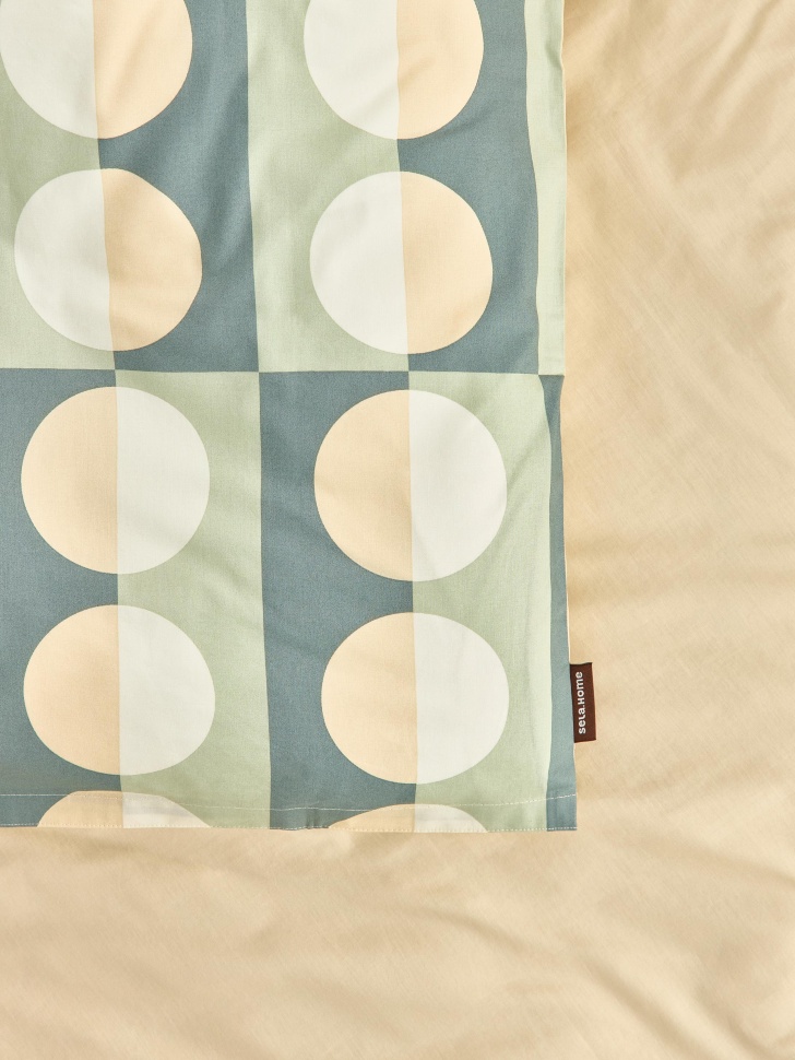 комплект постельного белья без простыни 2-х спальный 200х220 см от бренда sela вид слева