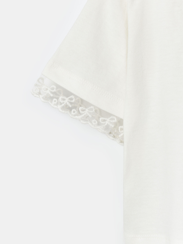 футболка с кружевными оборками на рукавах для девочек по цене 999 руб вид справа