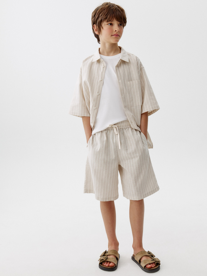 рубашка из смесового льна для мальчиков от бренда sela вид слева