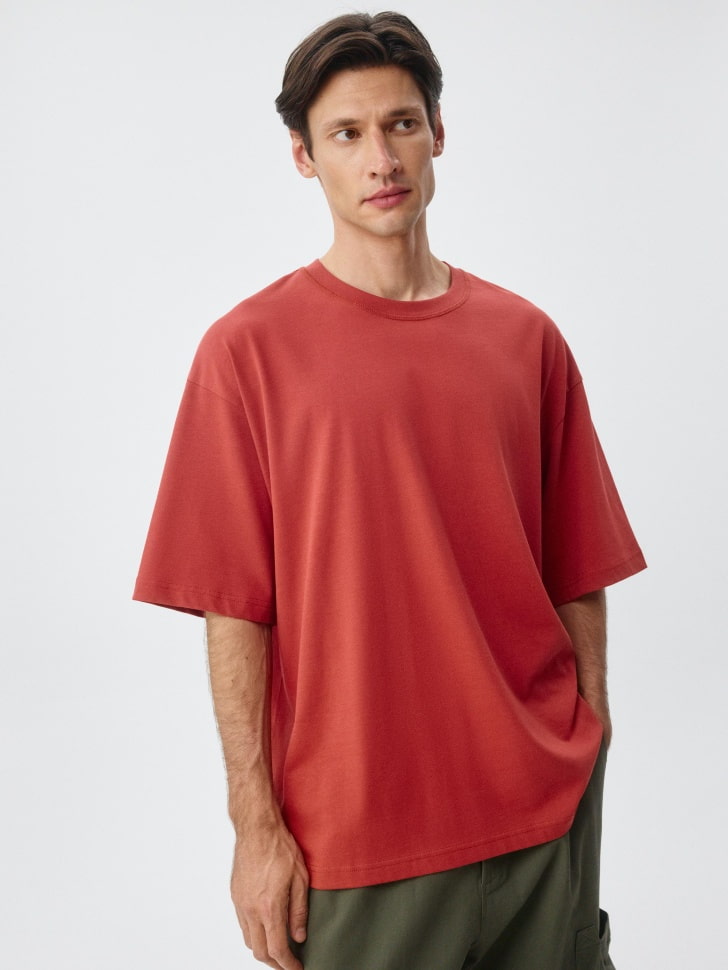 

Базовая футболка MAX OVERSIZE FIT