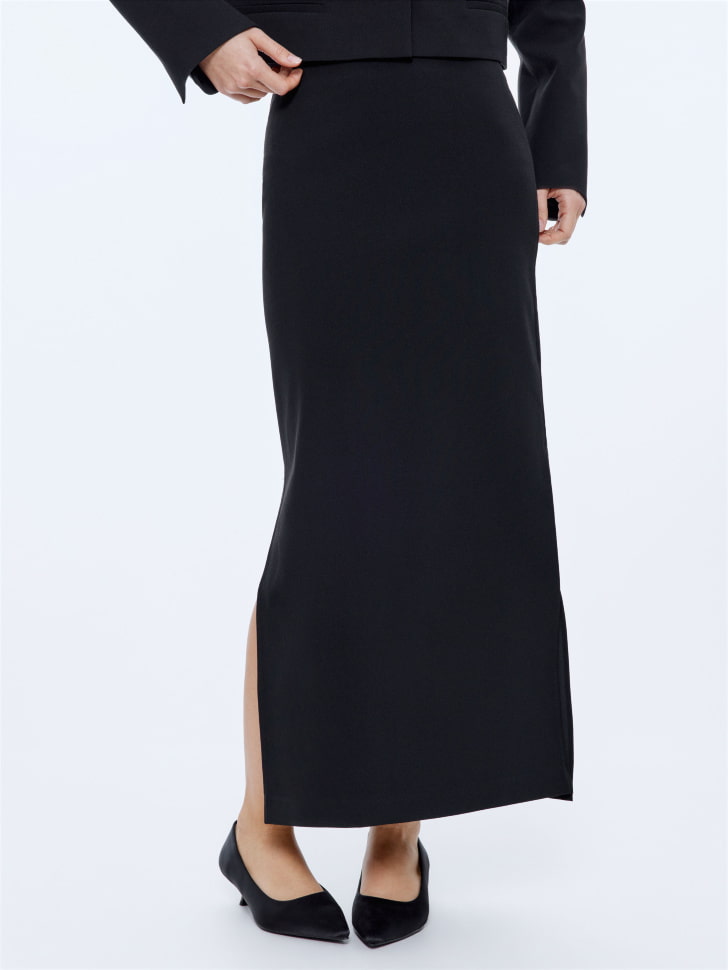 прямая юбка из костюмной ткани 4680798476056 в интернет магазине