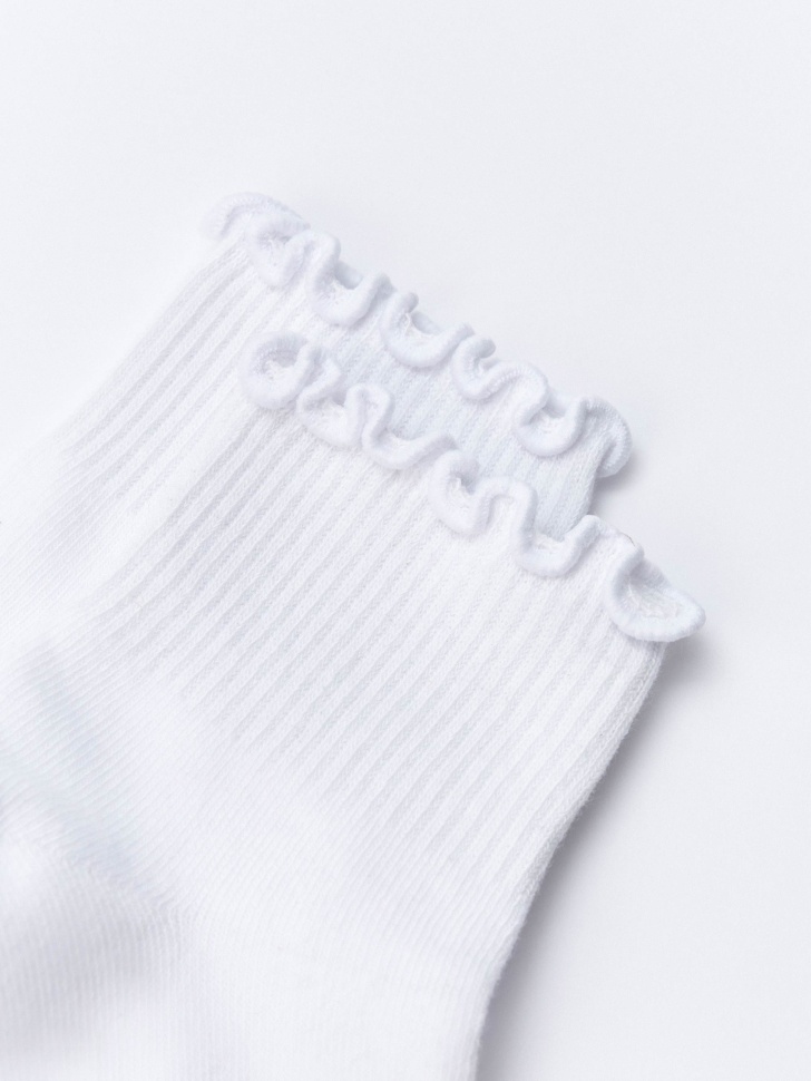 короткие носки в рубчик от бренда sela вид слева