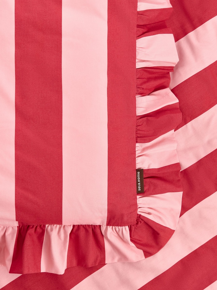 комплект постельного белья без простыни 1,5 спальный 140х200 см от бренда sela вид слева