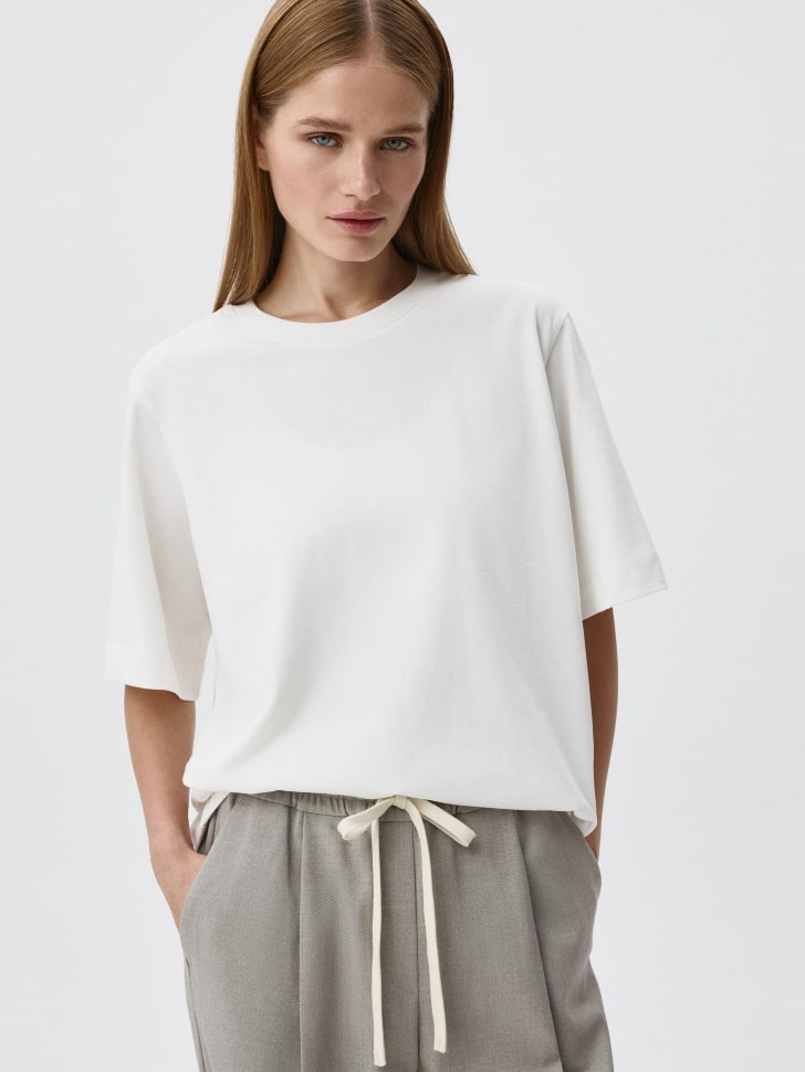 Базовая футболка OVERSIZE FIT. Фото №3