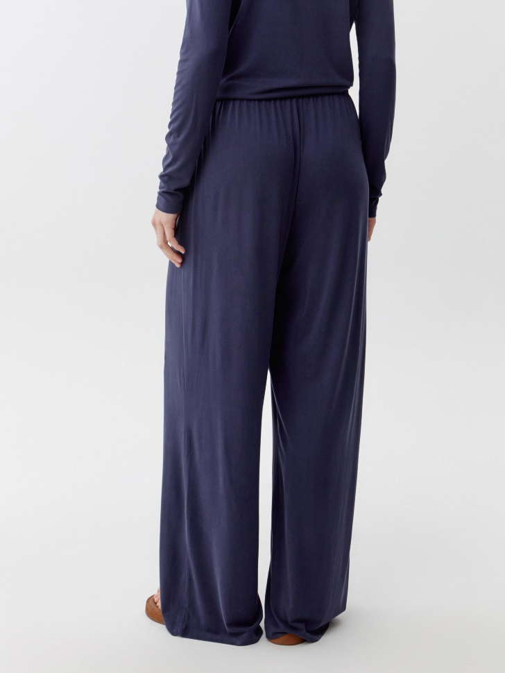 Товар с артикулом 4640611050825 вид сзади