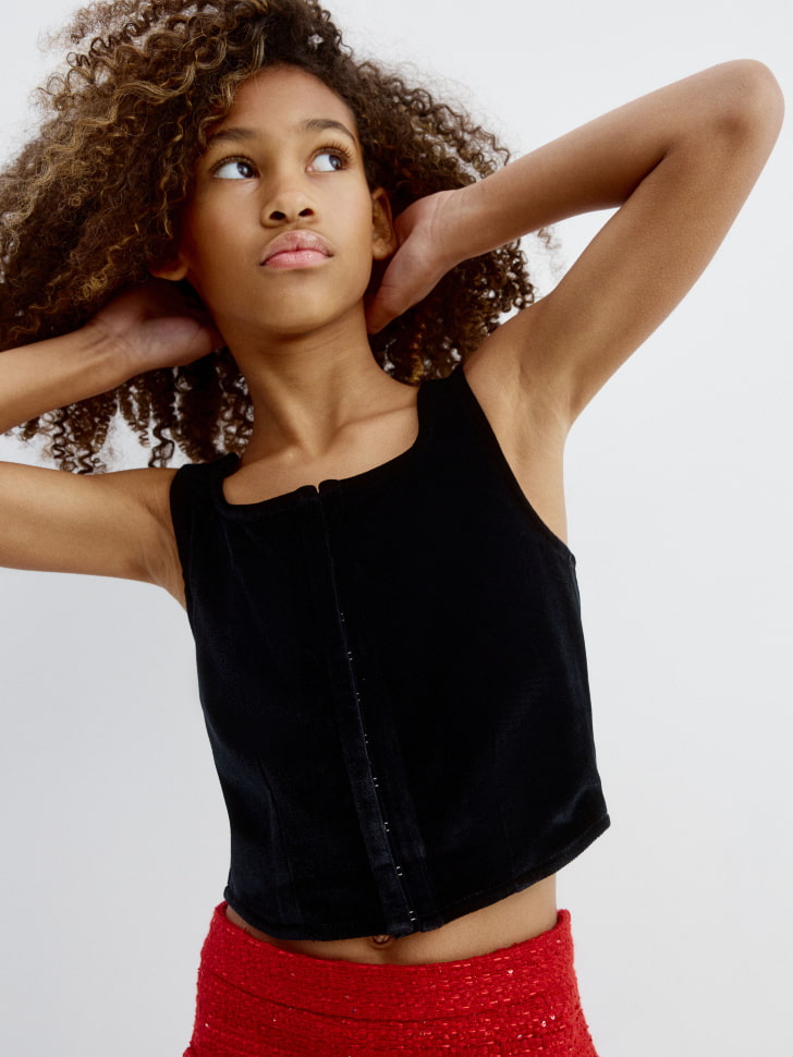 бархатный укороченный топ для девочек 4610517093745 в интернет магазине