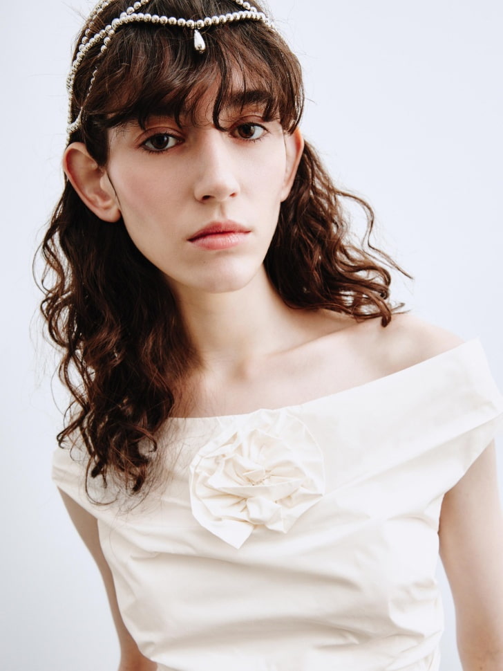 топ с декором из линейки  young 4610517236746 в интернет магазине