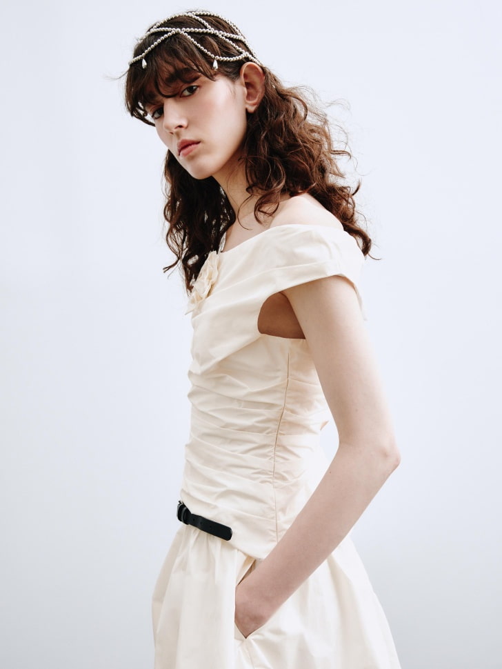 топ с декором из линейки  young 4610517236746 с промокодом