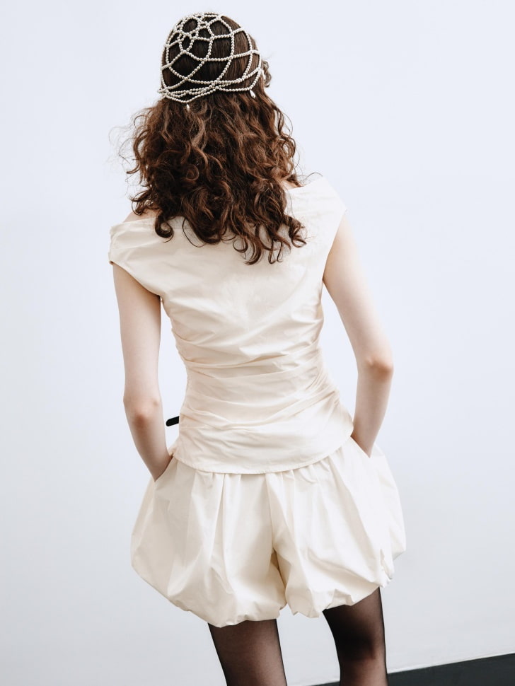 топ с декором из линейки  young 4610517236746 купить с доставкой