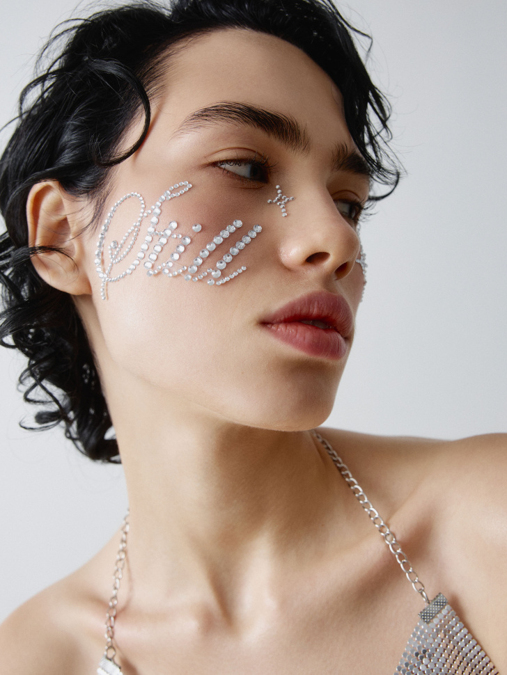 

Набор наклеек из страз из линейки SELA Young, SL5812213501