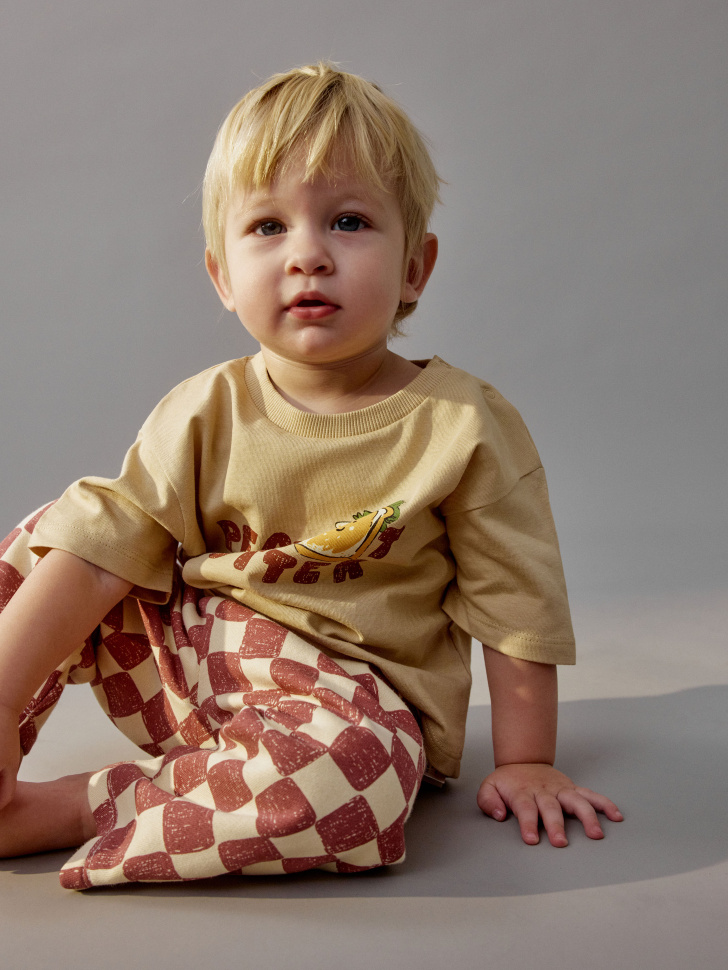 набор из 2 футболок для малышей 4680798765327 по акции