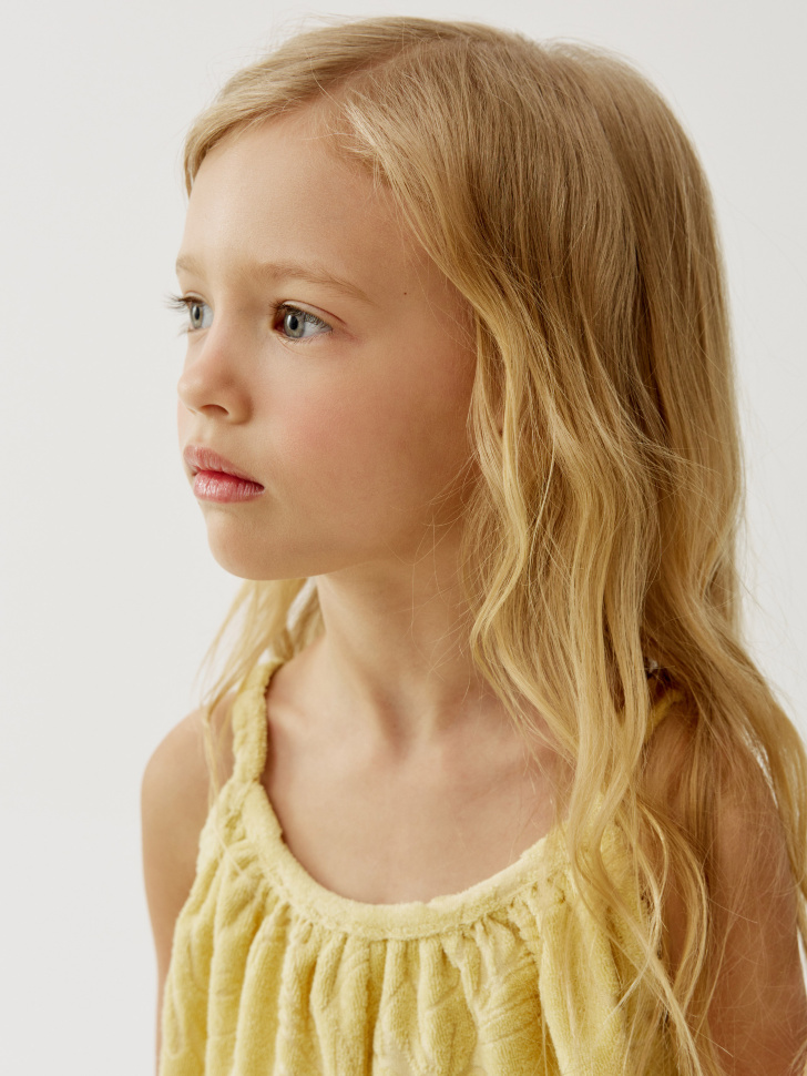 Товар с артикулом 4640611071752 вид сзади