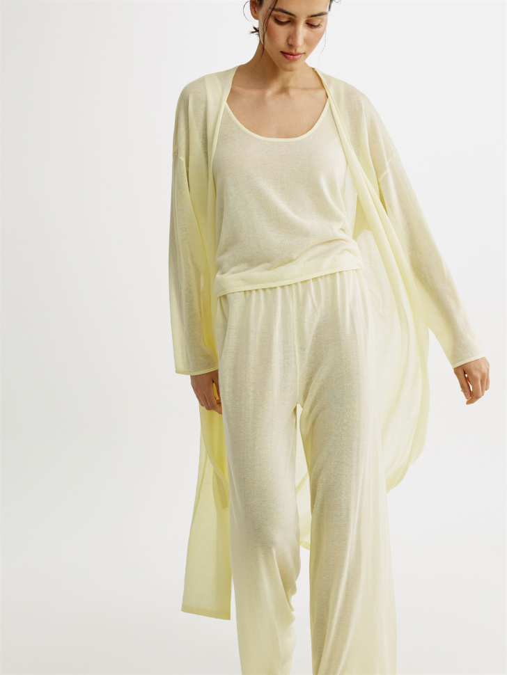 Товар с артикулом 4610517815569 вид сзади