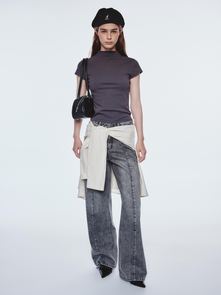 футболка с укороченным рукавом из линейки  young от бренда sela вид слева