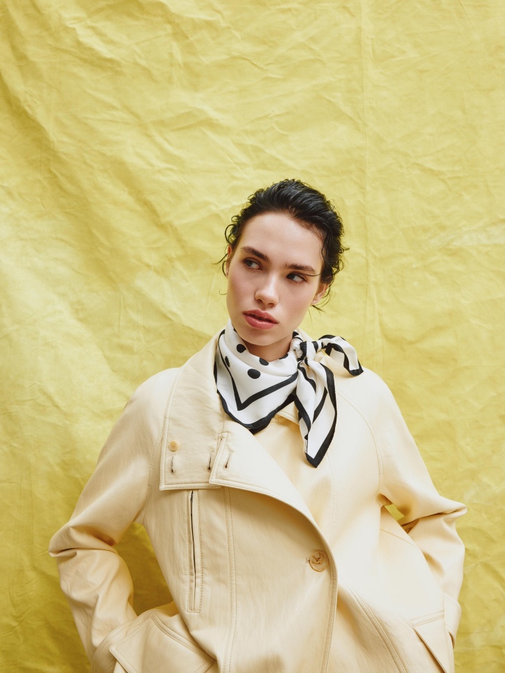 Сатиновый платок Sela в горошек, разноцветный, арт. 40525