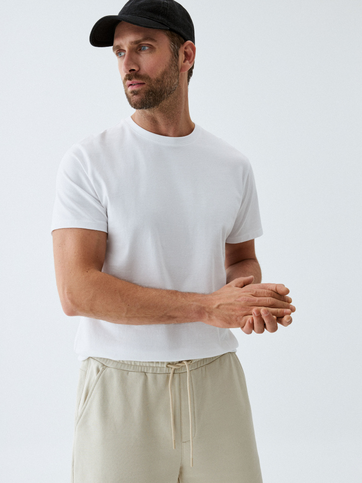 Футболка ADAM SLIM FIT базовая
