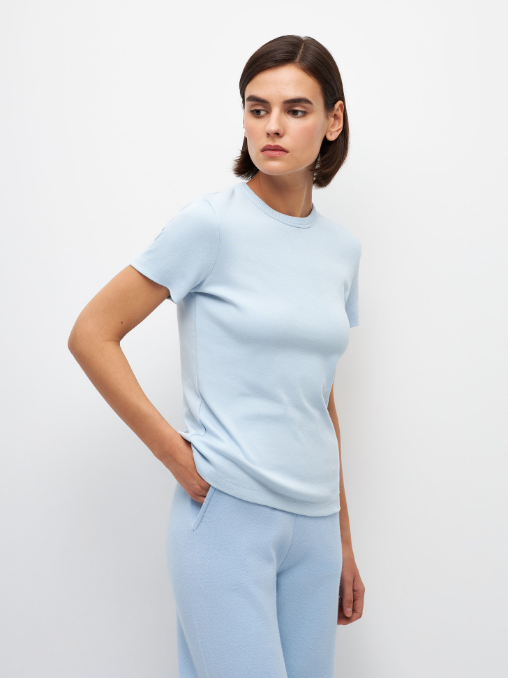 

Футболка KIRA SLIM FIT