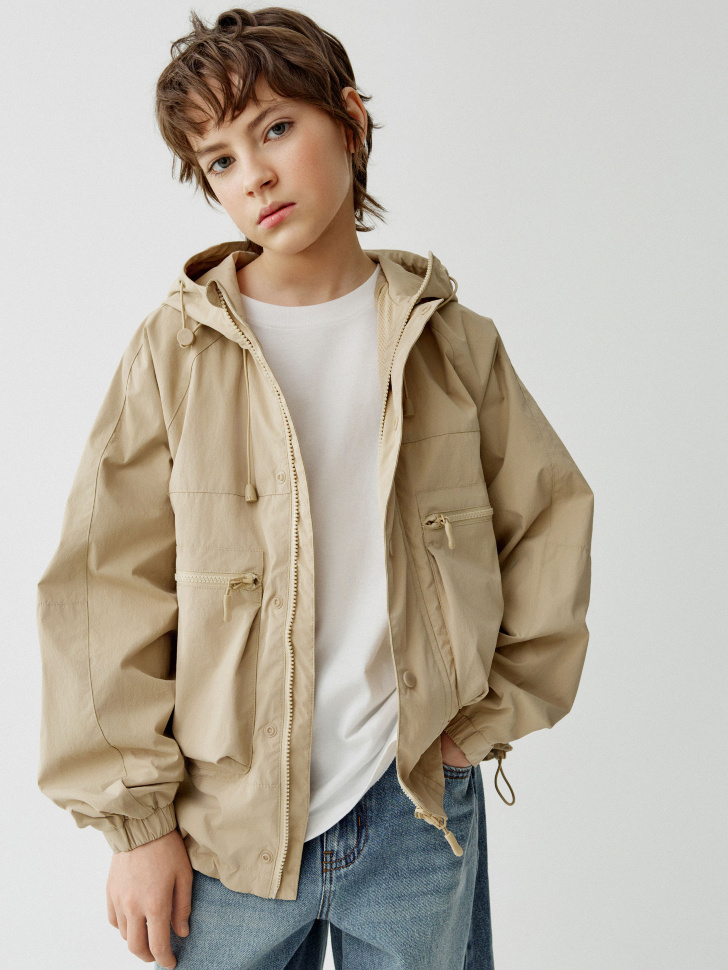 Ветровка с капюшоном для мальчиков 3499₽