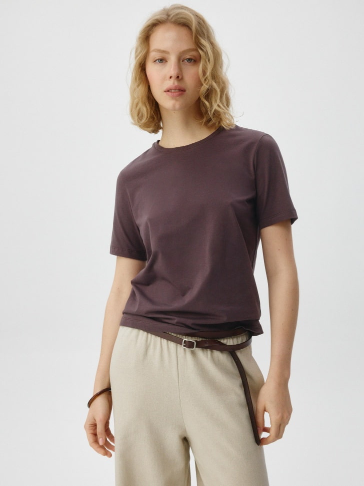 

Футболка MARY REGULAR FIT