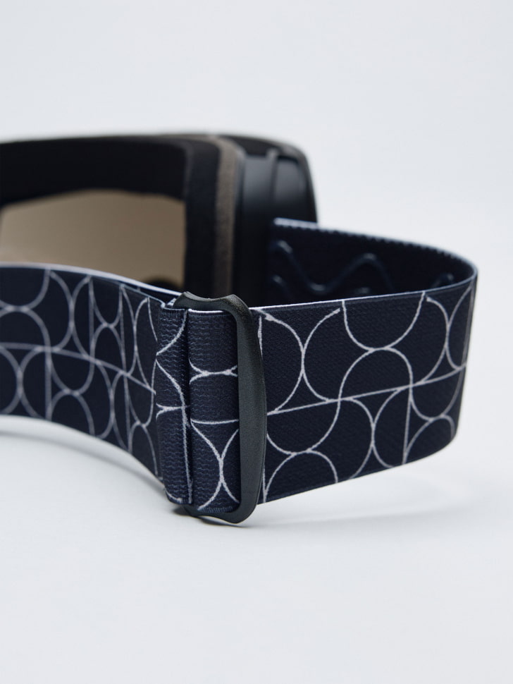 маска для сноуборда и горных лыж 4610517135858 по распродаже