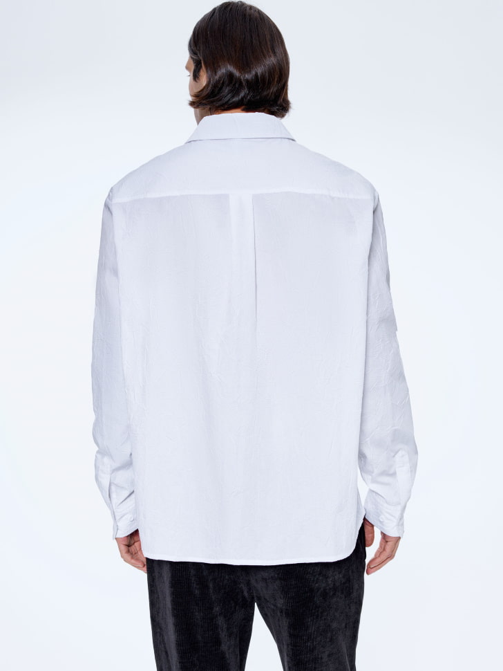 рубашка свободного кроя из ткани с жатым эффектом 4610517021540 в интернет магазине