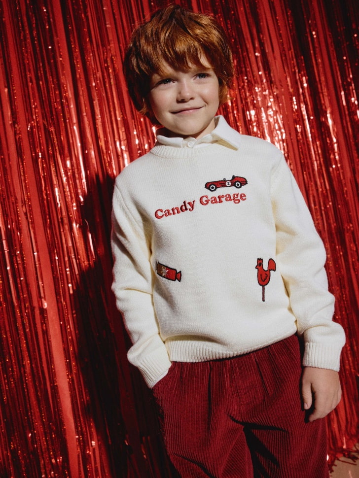 Вязаный джемпер с вышивкой для мальчиков 1799₽