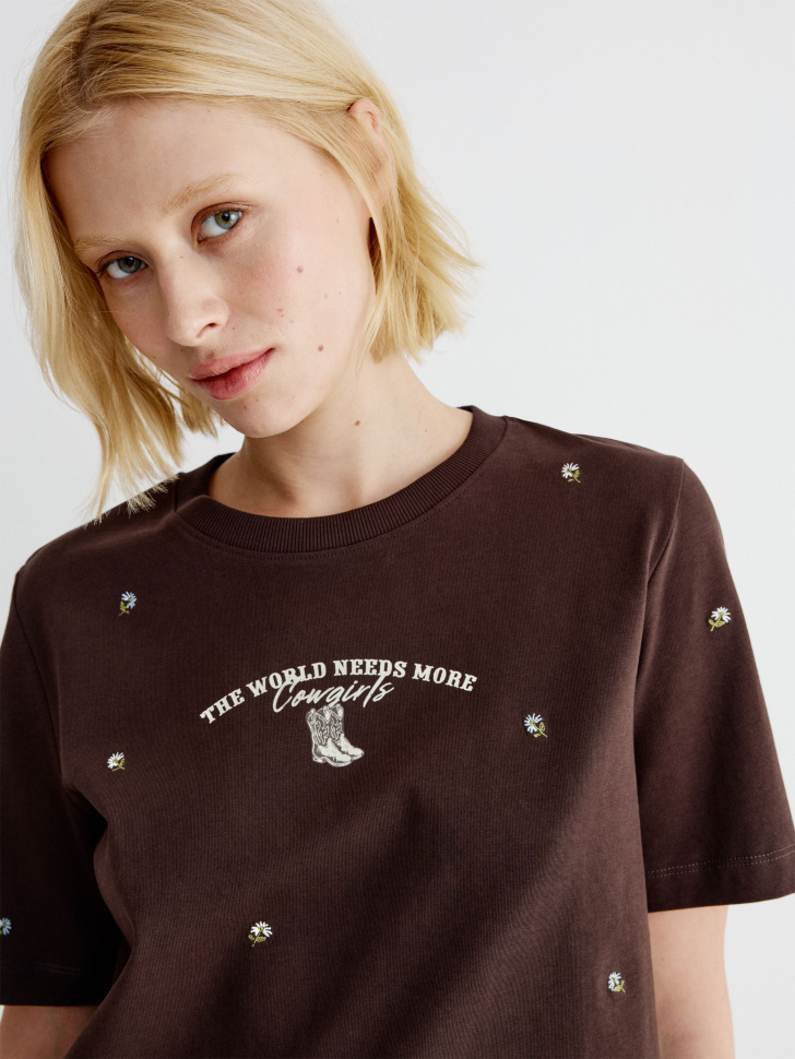 футболка с принтом 4610517353931 фотография