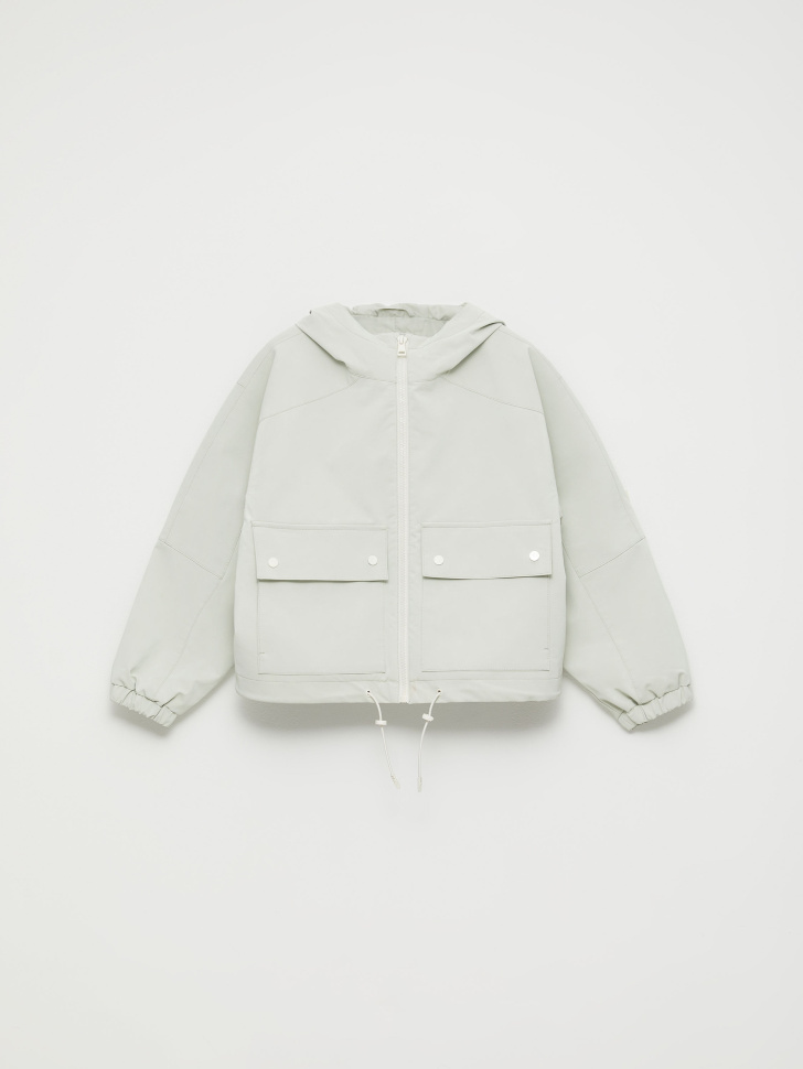 

Короткая куртка с капюшоном для девочек