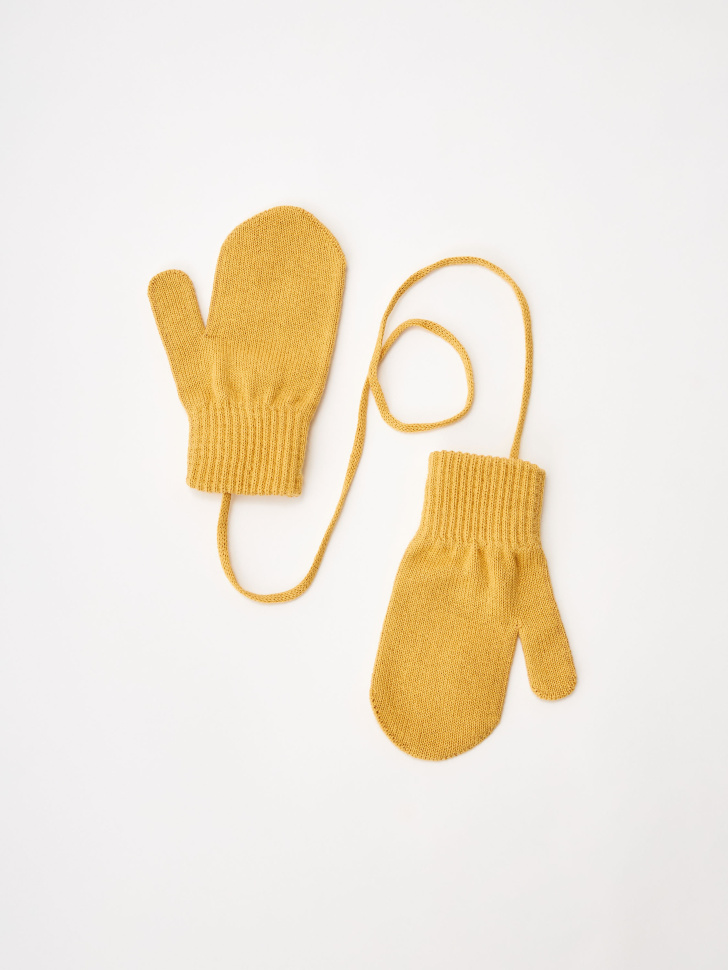 

Варежки на веревочке детские