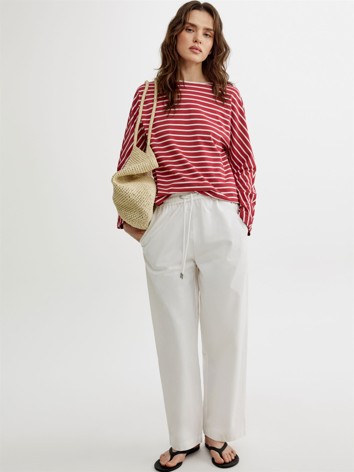 лонгслив в полоску прямого кроя от бренда sela вид слева