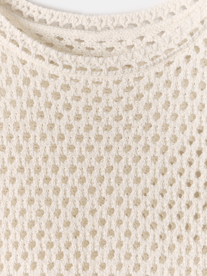 вязаный топ кроше от бренда sela вид слева