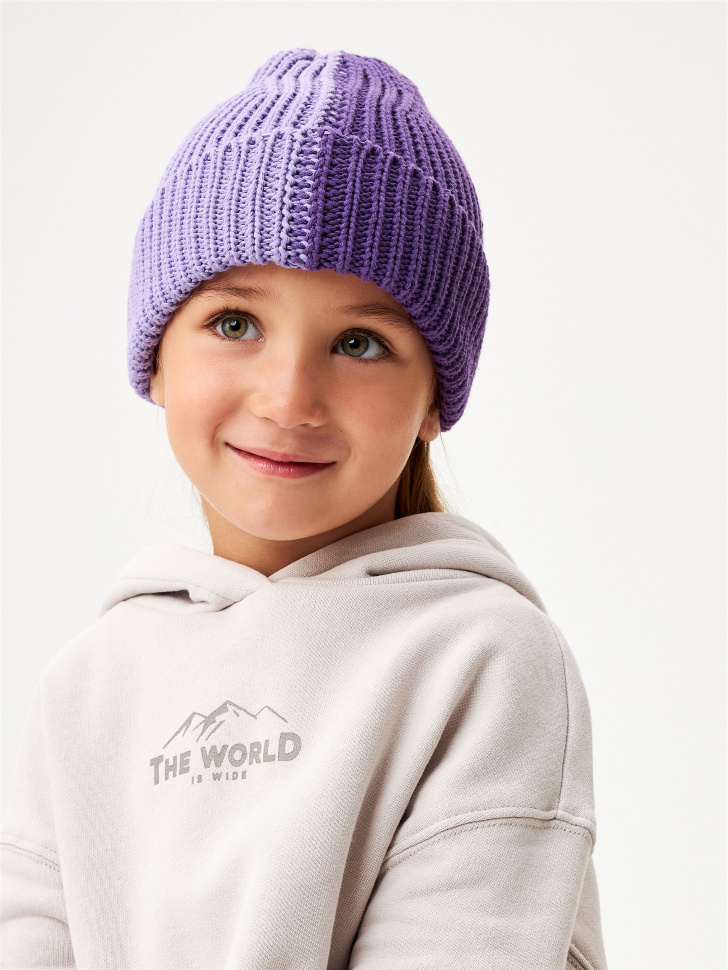 

Короткая шапка-бини для девочек