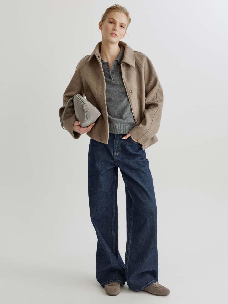 короткое полупальто с отложным воротником от бренда sela вид слева