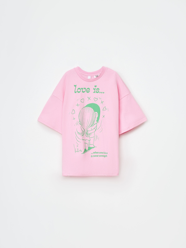 

Футболка с принтом Love is для девочек