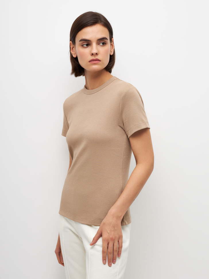 

Футболка KIRA SLIM FIT