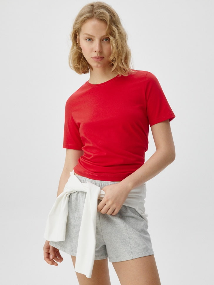 

Футболка MARY REGULAR FIT