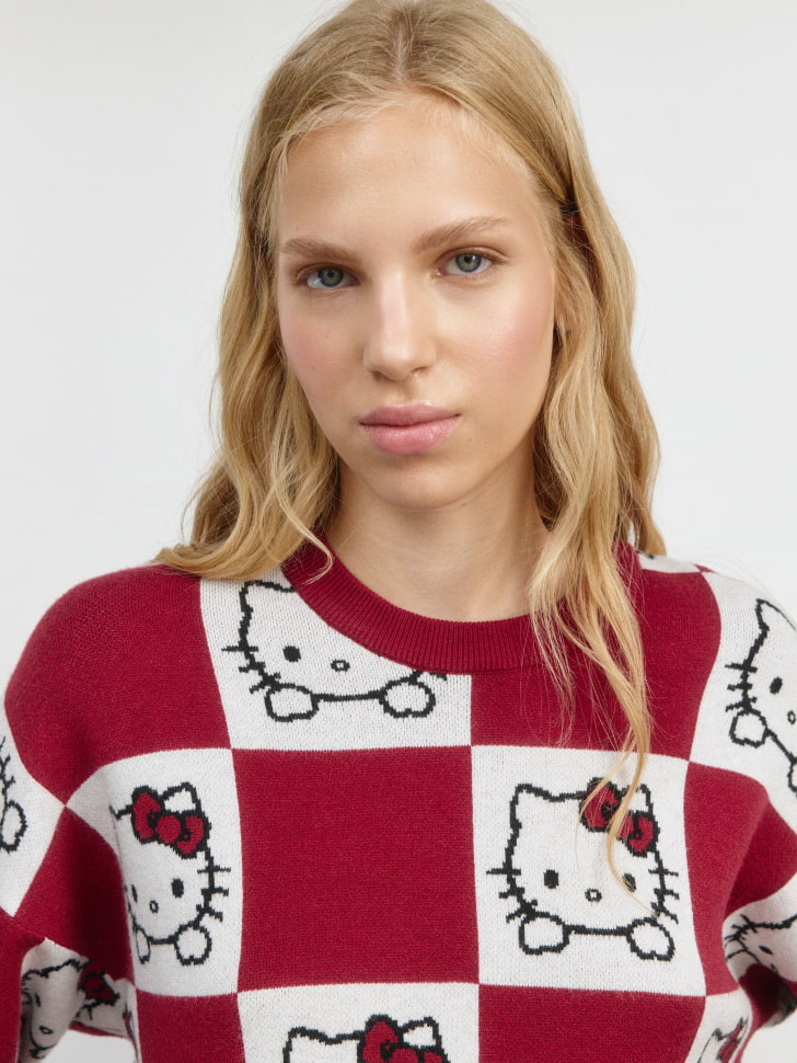 Джемпер с принтом Hello Kitty из линейки SELA Young. Фото №4