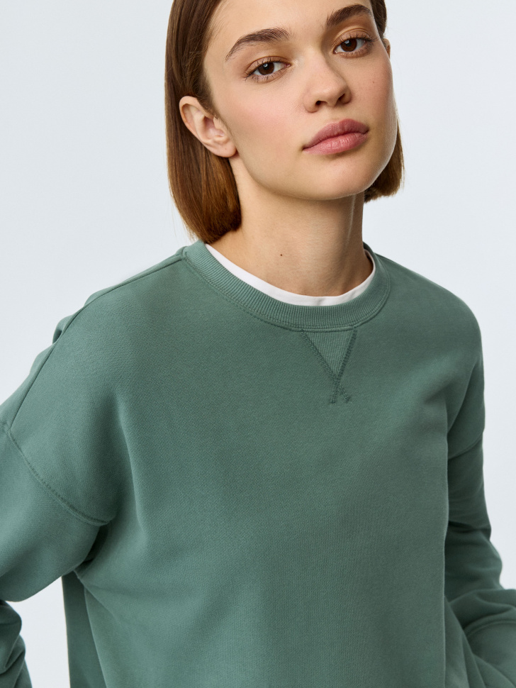 

Однотонный свитшот оверсайз