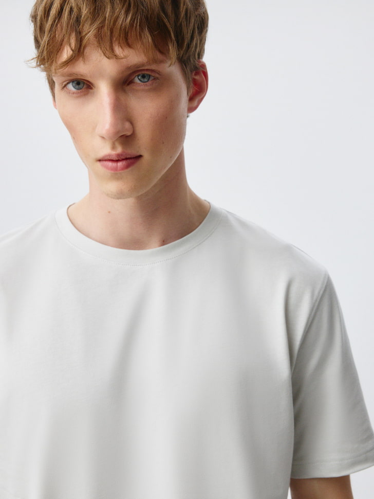 Футболка PETER REGULAR FIT базовая. Фото №4