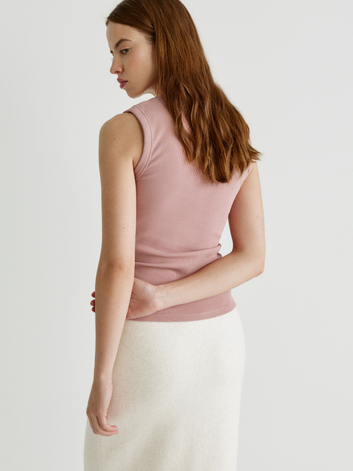 базовый топ в рубчик по цене 999 руб вид справа