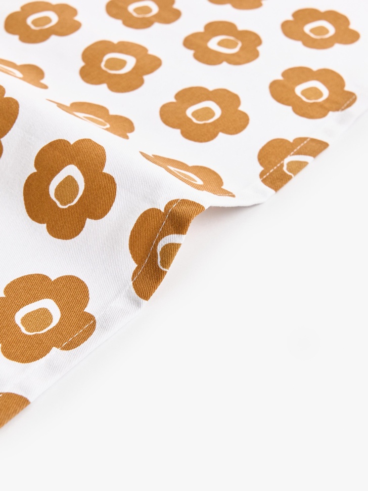 кухонное полотенце с рисунком от бренда sela вид слева