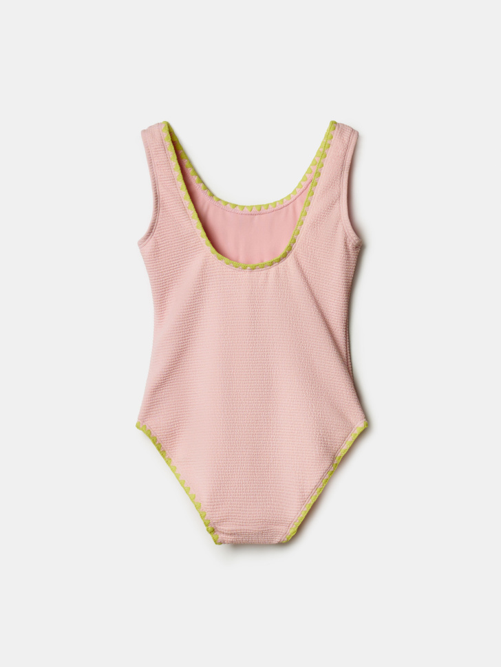 слитный купальник с вязаной аппликацией для девочек по цене 1599 руб вид справа