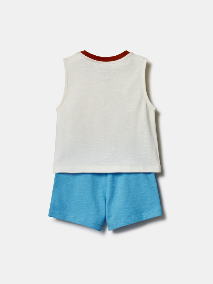 комплект из майки и шорт для малышей от бренда sela вид слева